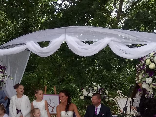 Le mariage de Jérémy et Emilie à Broyes, Oise 11