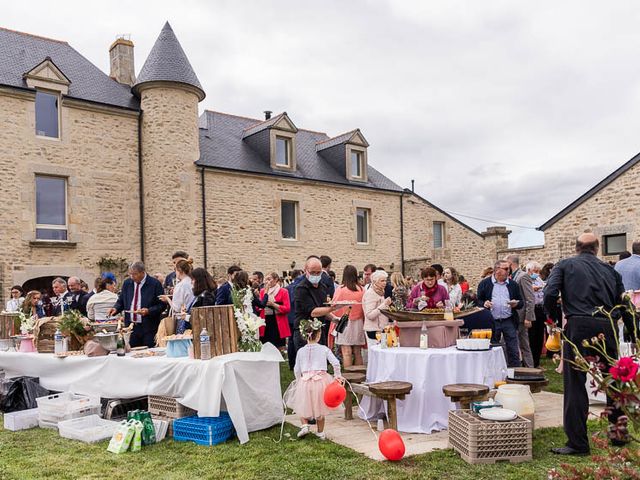 Le mariage de Amaury et Charlène à Vannes, Morbihan 48