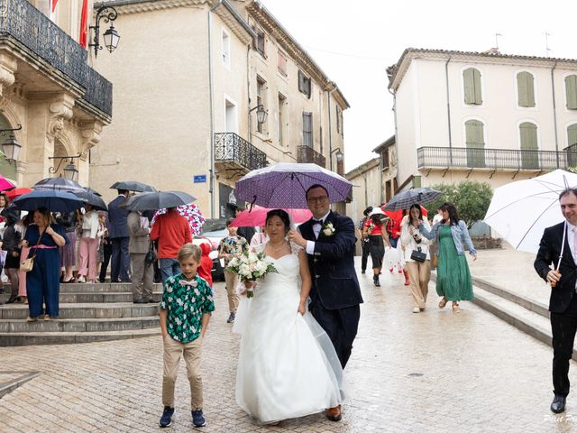 Le mariage de Cyril et Amandine à Servian, Hérault 23