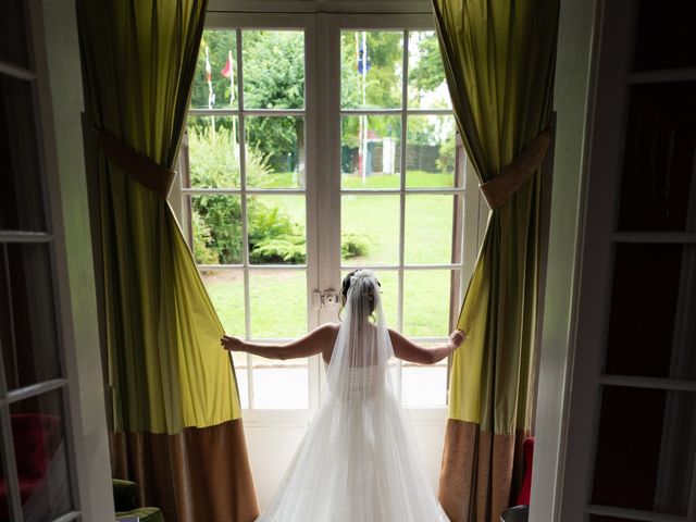 Le mariage de Romain et Nicol à Gouvieux, Oise 23