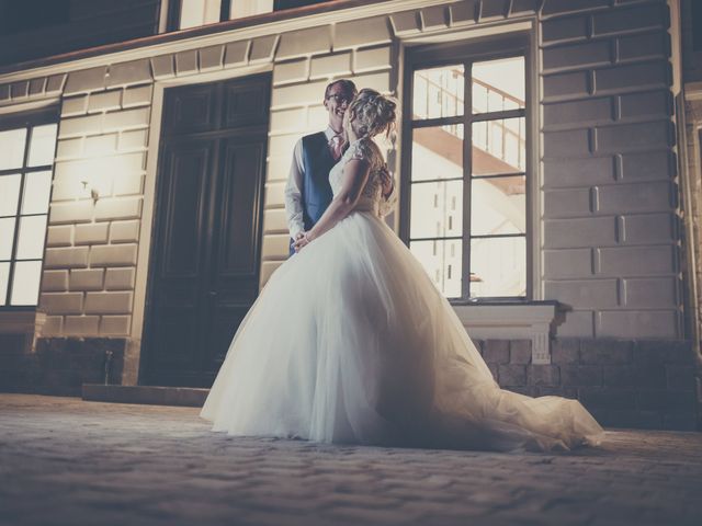 Le mariage de Ulrich et Céline à Ranchicourt, Pas-de-Calais 11