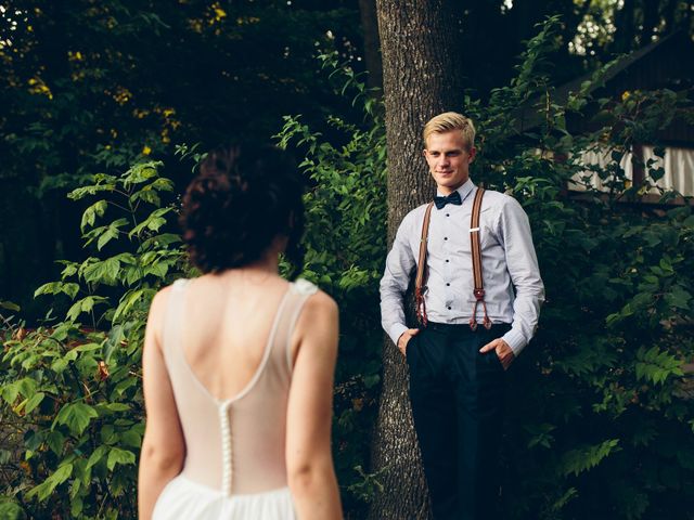 Le mariage de Karl et Céline à Champagné-les-Marais, Vendée 6