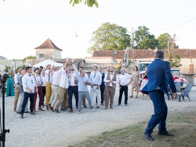 Le mariage de Laurent et Aurélie à Périgueux, Dordogne 10