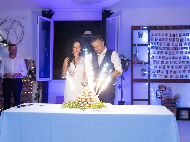 Le mariage de Laurent et Aurélie à Périgueux, Dordogne 13