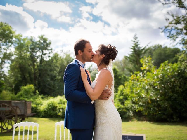 Le mariage de Mathieu et Danaé à Bleury, Eure-et-Loir 32