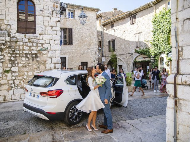 Le mariage de Raphaël et Leslie à Villecroze, Var 7