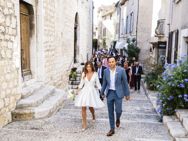 Le mariage de Raphaël et Leslie à Villecroze, Var 9