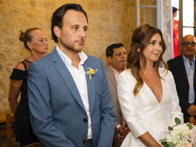 Le mariage de Raphaël et Leslie à Villecroze, Var 16