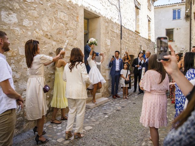 Le mariage de Raphaël et Leslie à Villecroze, Var 26
