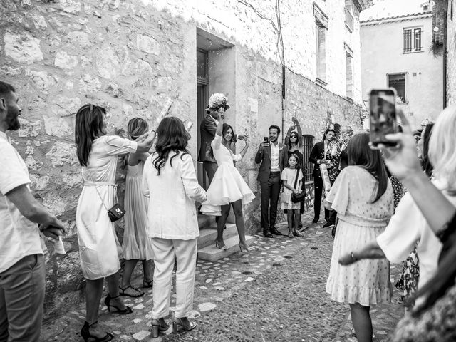 Le mariage de Raphaël et Leslie à Villecroze, Var 27
