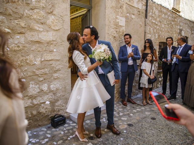 Le mariage de Raphaël et Leslie à Villecroze, Var 37