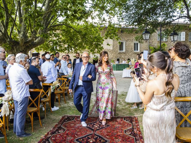 Le mariage de Raphaël et Leslie à Villecroze, Var 107