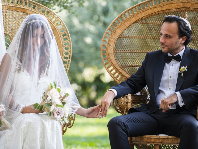 Le mariage de Raphaël et Leslie à Villecroze, Var 2