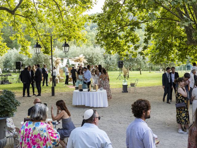 Le mariage de Raphaël et Leslie à Villecroze, Var 188