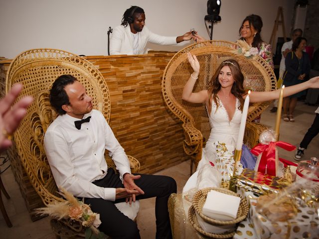 Le mariage de Raphaël et Leslie à Villecroze, Var 324