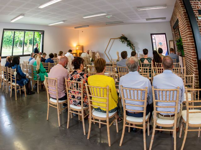 Le mariage de Jonathan et Camille à Wambrechies, Nord 2