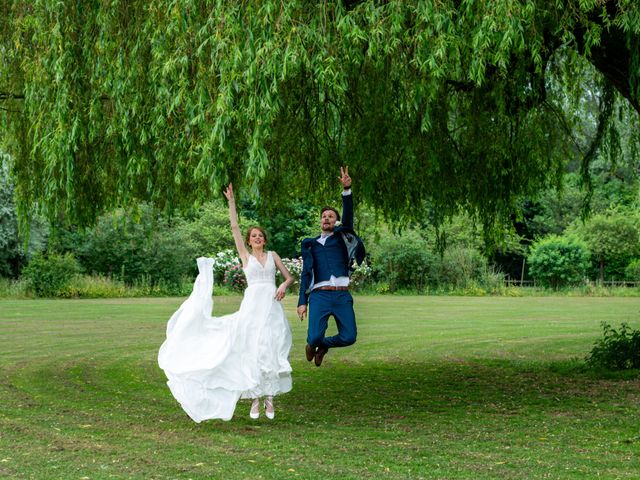 Le mariage de Jonathan et Camille à Wambrechies, Nord 1