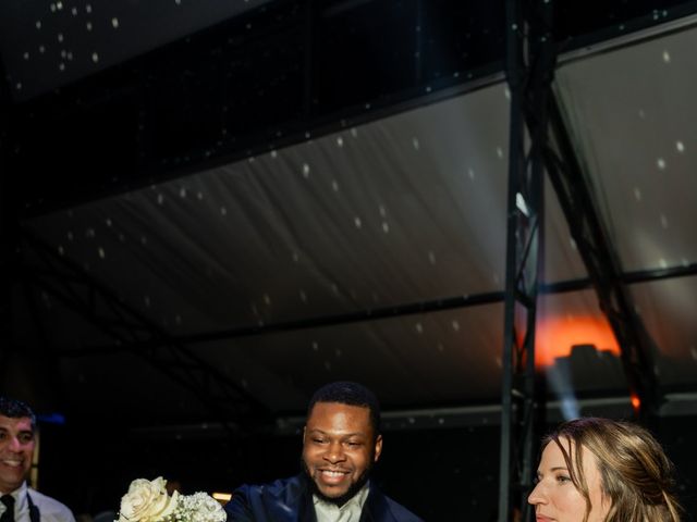 Le mariage de Christian et Cassandra à Conflans-Sainte-Honorine, Yvelines 77