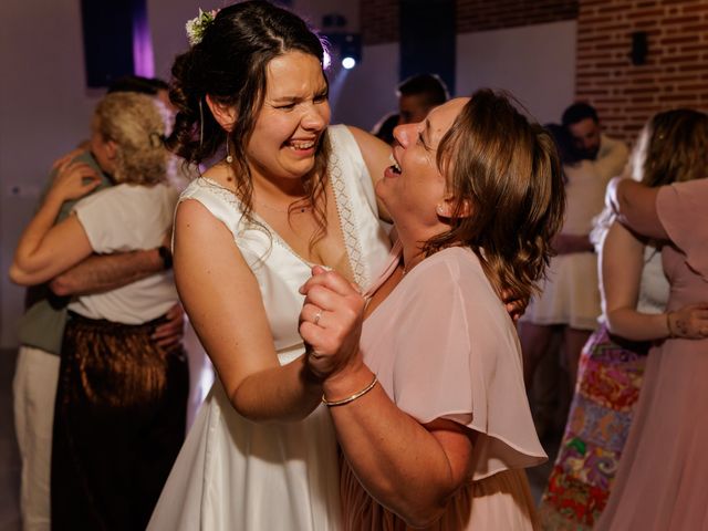 Le mariage de Laurence et Alexandra à Balma, Haute-Garonne 139