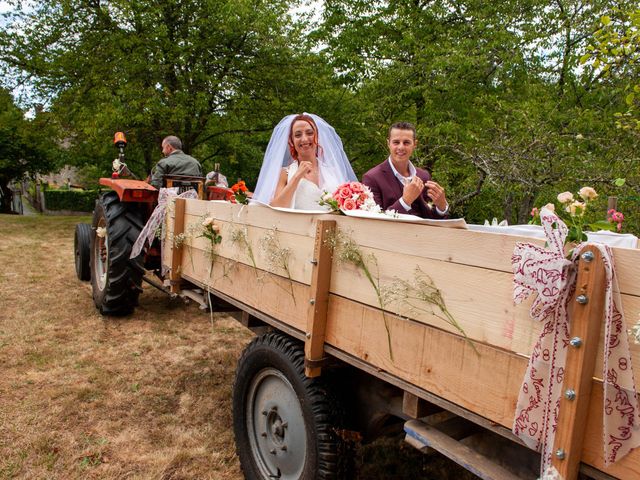 Le mariage de Sébastien et Virginie à Châtelus-le-Marcheix, Creuse 26