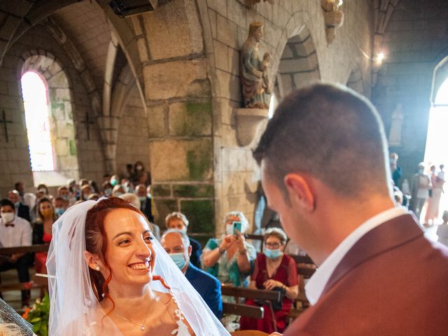 Le mariage de Sébastien et Virginie à Châtelus-le-Marcheix, Creuse 35