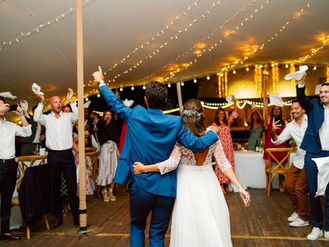 Le mariage de Paolo et Cécile à Saint-Martin-de-Castillon, Vaucluse 52