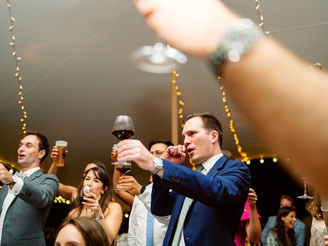 Le mariage de Paolo et Cécile à Saint-Martin-de-Castillon, Vaucluse 54