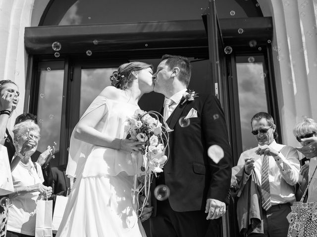 Le mariage de Reynald et Sarah à Chambéry, Savoie 12