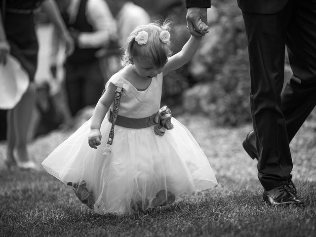 Le mariage de Reynald et Sarah à Chambéry, Savoie 16