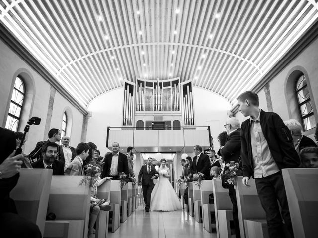 Le mariage de Stéphane et Loryne à Neuchâtel-Urtière, Doubs 19