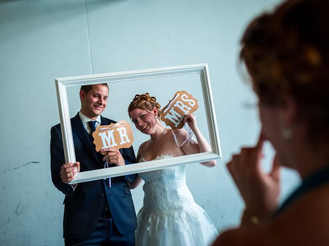 Le mariage de Stéphane et Loryne à Neuchâtel-Urtière, Doubs 35