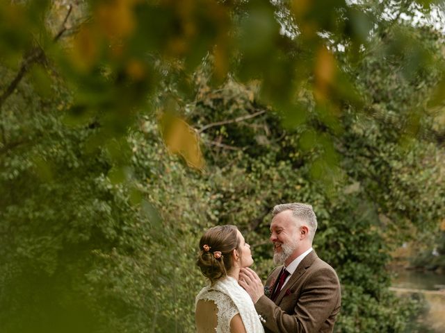 Le mariage de Yann et Caroline à Lavaur, Tarn 23