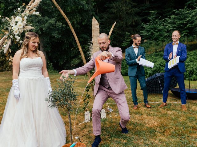 Le mariage de Kevin et Estelle à La Fouillouse, Loire 23