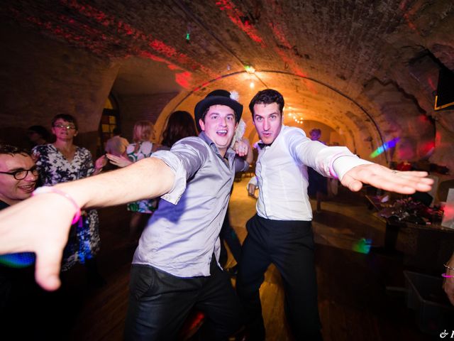 Le mariage de Adrien et Jaclyn à Le Lude, Sarthe 83