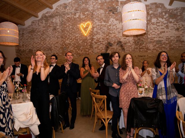 Le mariage de Eliah et Charlotte à Sarrians, Vaucluse 33