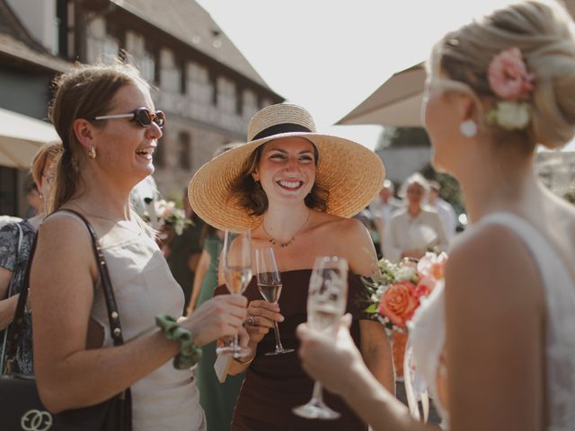 Le mariage de Paul et Laura à Saessolsheim, Bas Rhin 29