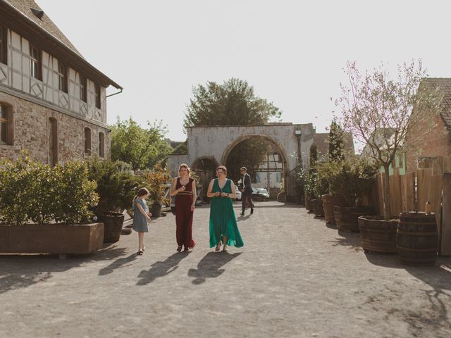 Le mariage de Paul et Laura à Saessolsheim, Bas Rhin 34