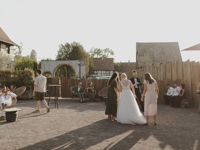 Le mariage de Paul et Laura à Saessolsheim, Bas Rhin 45