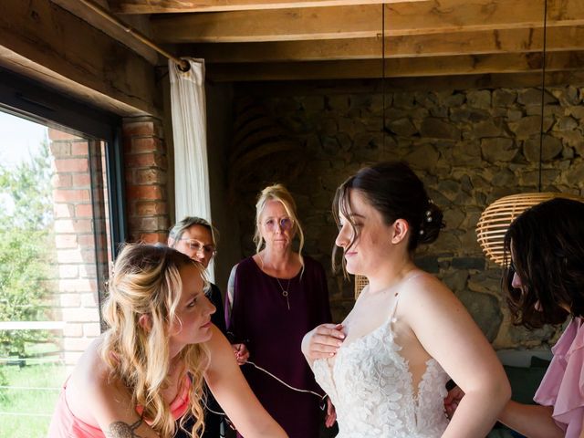 Le mariage de Morgan et Cynthia à Surat, Puy-de-Dôme 9