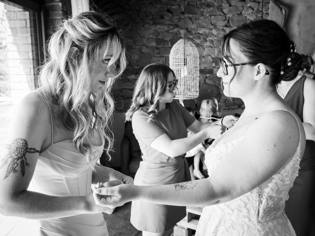 Le mariage de Morgan et Cynthia à Surat, Puy-de-Dôme 10