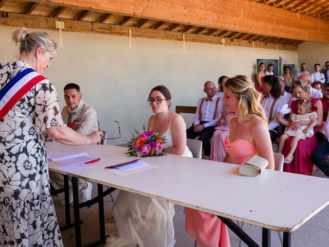 Le mariage de Morgan et Cynthia à Surat, Puy-de-Dôme 17