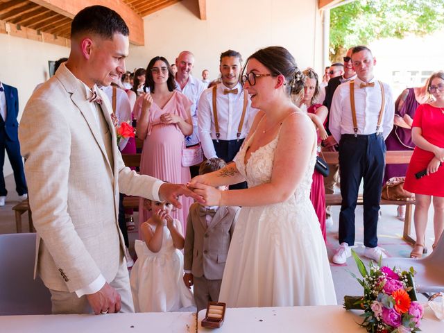 Le mariage de Morgan et Cynthia à Surat, Puy-de-Dôme 19