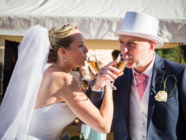 Le mariage de Damien et Aurélie à Billom, Puy-de-Dôme 40