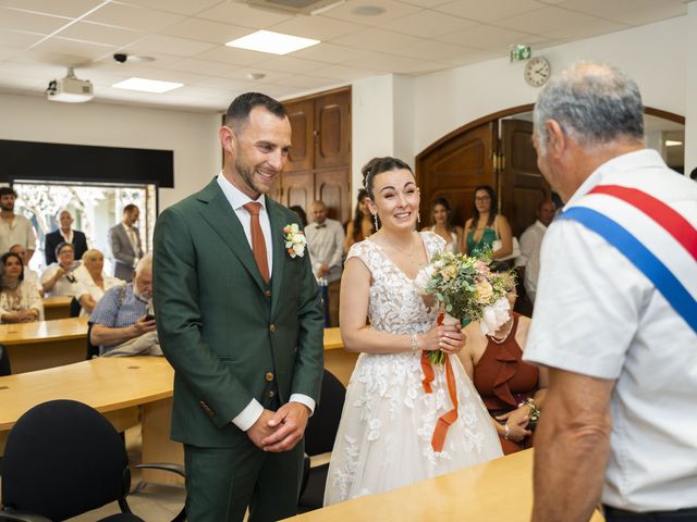 Le mariage de Sylvain et Mathilde à Six-Fours les Plages, Var 32