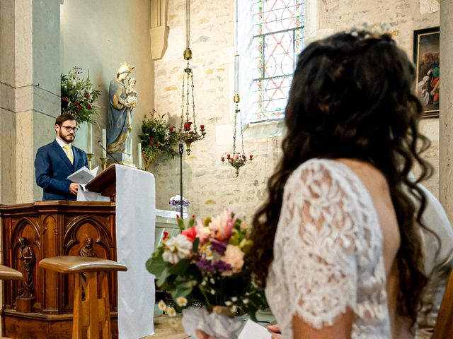 Le mariage de Aymeric et Elise à Versailleux, Ain 25