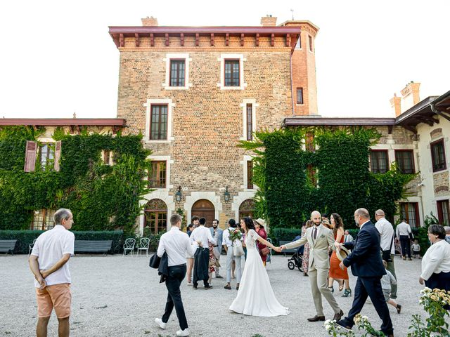 Le mariage de Aymeric et Elise à Versailleux, Ain 33