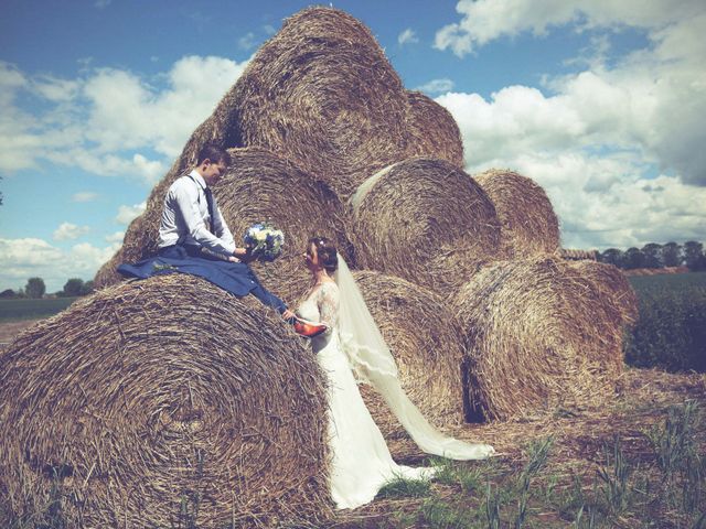 Le mariage de Jonathan et Karine à Saint-Quentin, Aisne 30