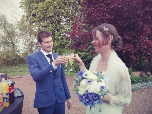 Le mariage de Jonathan et Karine à Saint-Quentin, Aisne 66