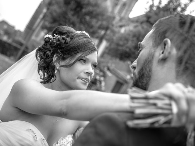 Le mariage de Jonathan et Manon à Hazebrouck, Nord 31