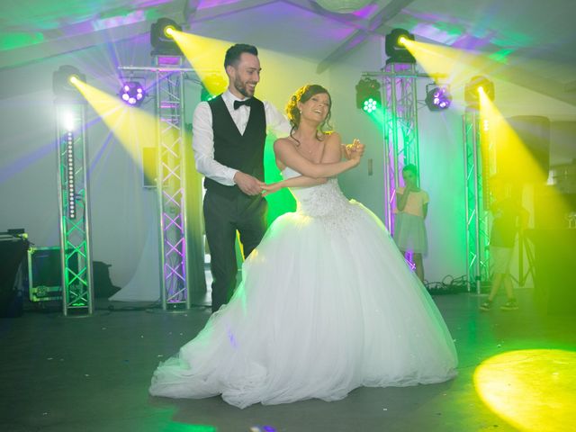 Le mariage de Jonathan et Manon à Hazebrouck, Nord 62